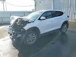 KM8J23A45HU470042 2017 HYUNDAI TUCSON