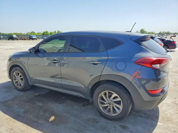KM8J23A45HU507722 2017 HYUNDAI TUCSON - Image 2