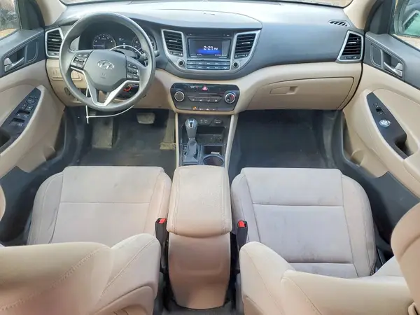KM8J23A45HU528134 2017 HYUNDAI TUCSON - Image 8