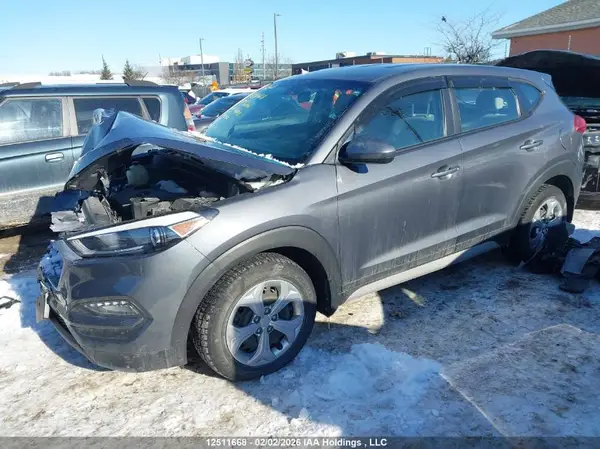 KM8J23A45HU541112 2017 HYUNDAI TUCSON - Image 2