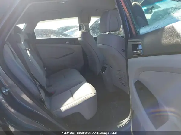 KM8J23A45HU541112 2017 HYUNDAI TUCSON - Image 8