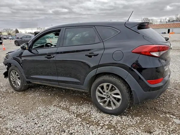 KM8J23A45HU563904 2017 HYUNDAI TUCSON - Image 2