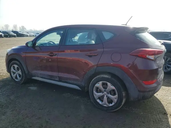 KM8J23A45HU565121 2017 HYUNDAI TUCSON - Image 2