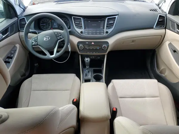 KM8J23A45HU596577 2017 HYUNDAI TUCSON - Image 8