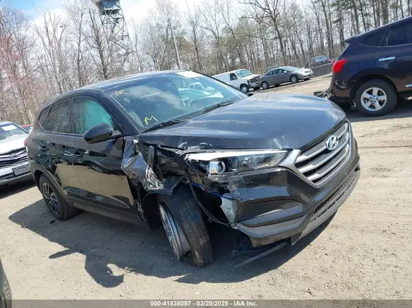 KM8J23A45JU603646 2018 HYUNDAI TUCSON - Image 1