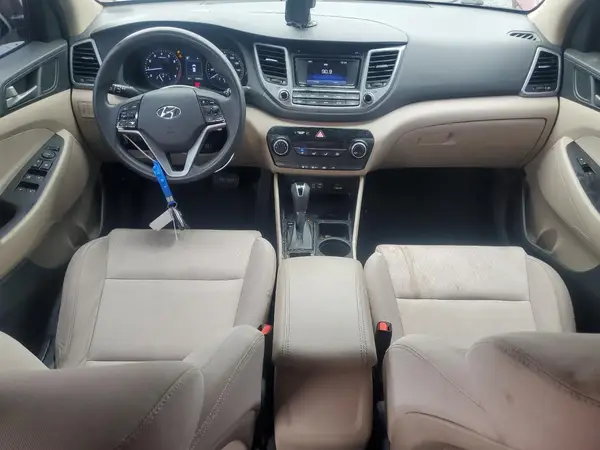 KM8J23A45JU620799 2018 HYUNDAI TUCSON - Image 8