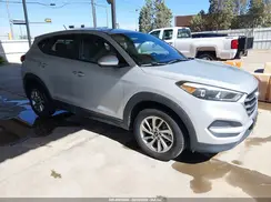 KM8J23A45JU670702 2018 HYUNDAI TUCSON