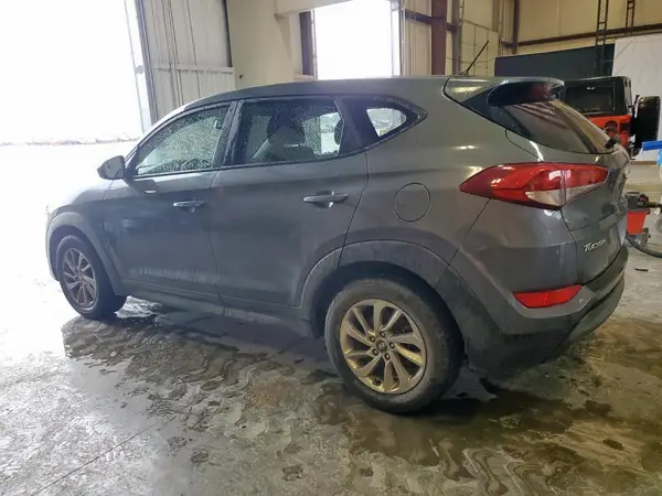 KM8J23A45JU683871 2018 HYUNDAI TUCSON - Image 2