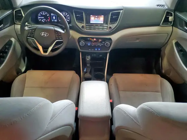 KM8J23A45JU683871 2018 HYUNDAI TUCSON - Image 8