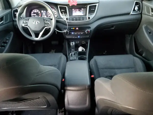 KM8J23A45JU695177 2018 HYUNDAI TUCSON - Image 8