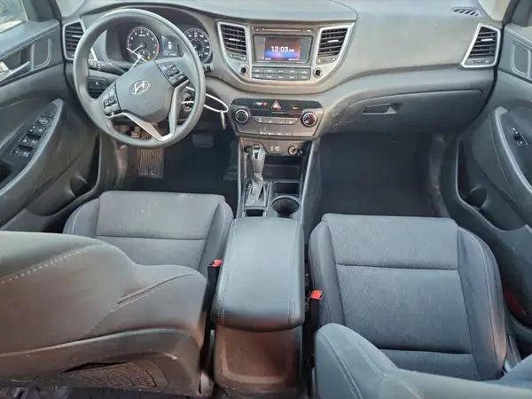 KM8J23A45JU702418 2018 HYUNDAI TUCSON - Image 8