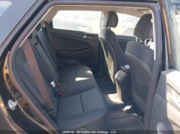 KM8J23A45JU777359 2018 HYUNDAI TUCSON - Image 8
