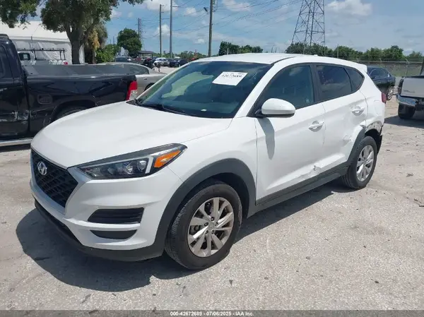 KM8J23A45KU052748 2019 HYUNDAI TUCSON - Image 2