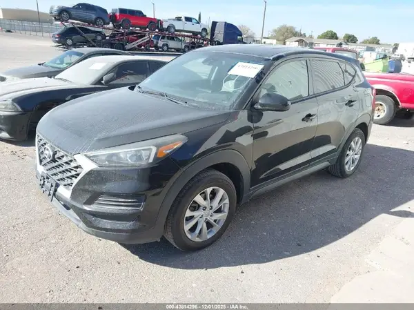 KM8J23A45KU865037 2019 HYUNDAI TUCSON - Image 2