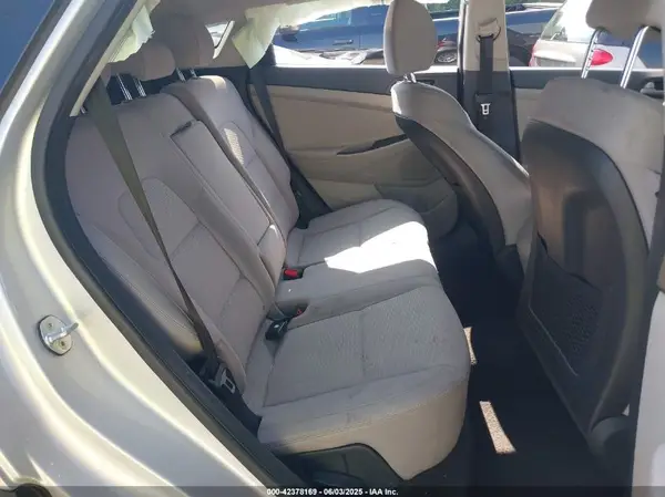 KM8J23A45KU885417 2019 HYUNDAI TUCSON - Image 8