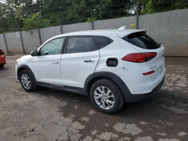 KM8J23A45KU893646 2019 HYUNDAI TUCSON - Image 2