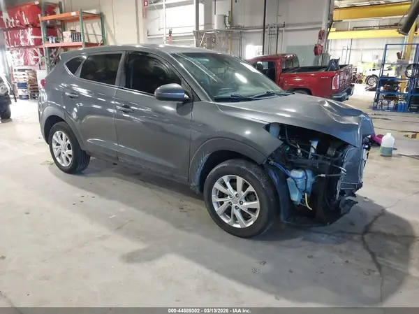 KM8J23A45KU909151 2019 HYUNDAI TUCSON - Image 1