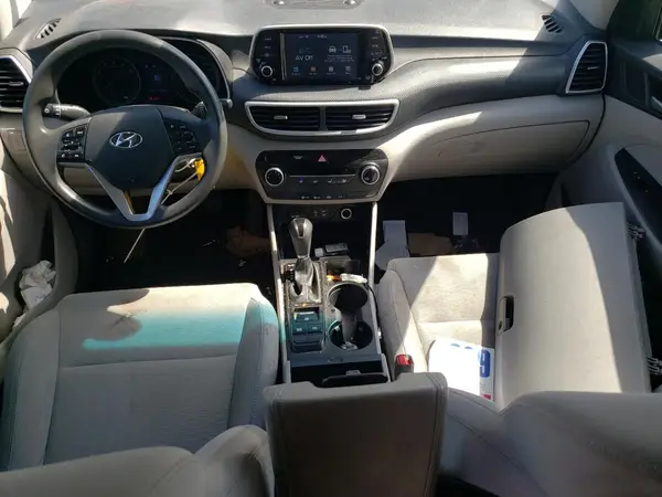 KM8J23A45KU914236 2019 HYUNDAI TUCSON - Image 8