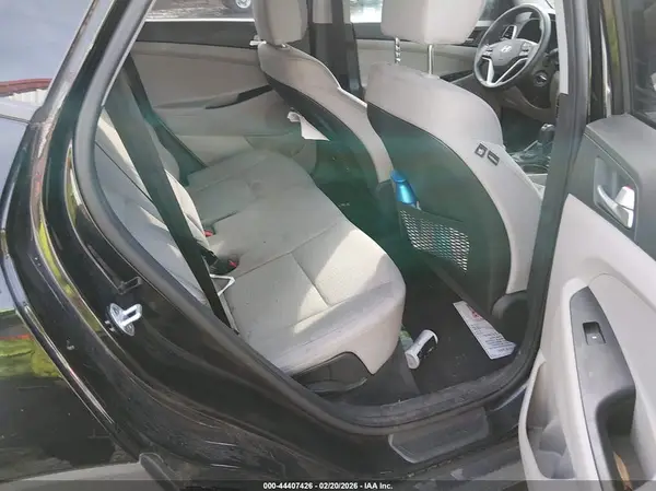 KM8J23A45KU916682 2019 HYUNDAI TUCSON - Image 8
