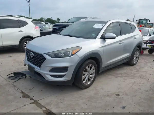 KM8J23A45KU954669 2019 HYUNDAI TUCSON - Image 2