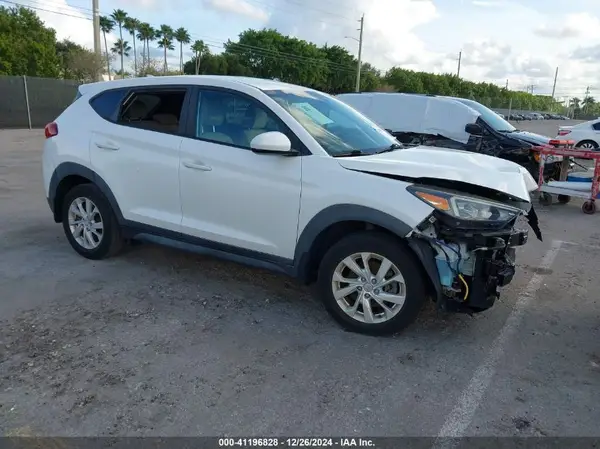 KM8J23A45KU963629 2019 HYUNDAI TUCSON - Image 1