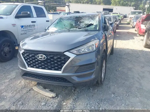 KM8J23A45KU968975 2019 HYUNDAI TUCSON - Image 2