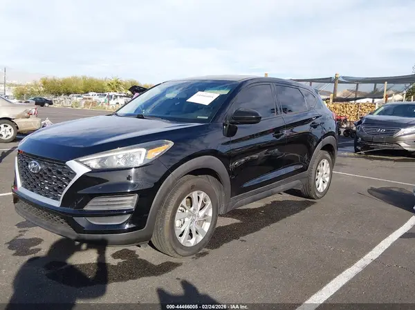 KM8J23A45KU973609 2019 HYUNDAI TUCSON - Image 2