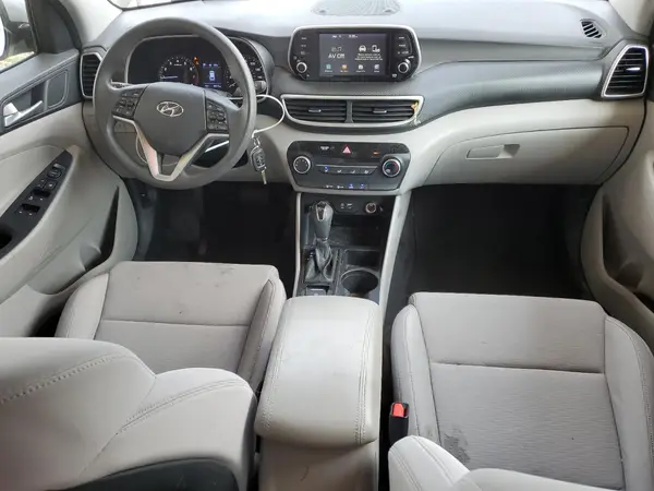 KM8J23A45LU127837 2020 HYUNDAI TUCSON - Image 8