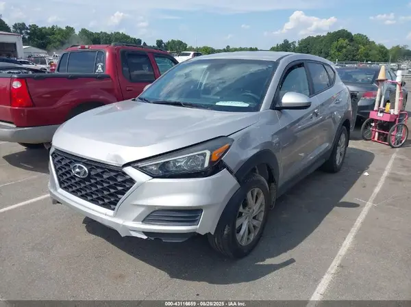 KM8J23A45LU144542 2020 HYUNDAI TUCSON - Image 2