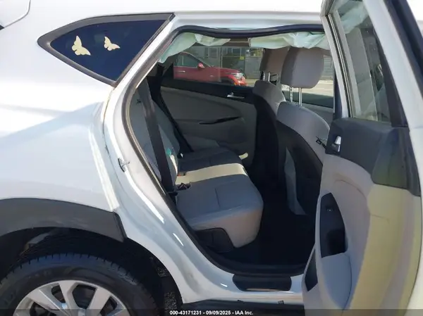 KM8J23A45LU159333 2020 HYUNDAI TUCSON - Image 8