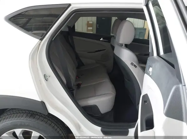 KM8J23A45LU164998 2020 HYUNDAI TUCSON - Image 8
