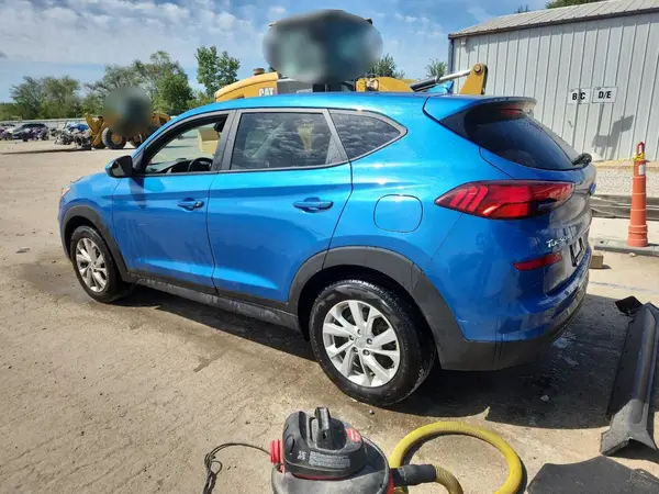 KM8J23A45LU166900 2020 HYUNDAI TUCSON - Image 2