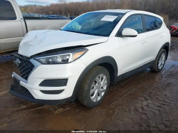 KM8J23A45LU169411 2020 HYUNDAI TUCSON - Image 2