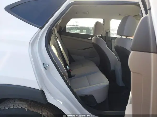 KM8J23A45LU169411 2020 HYUNDAI TUCSON - Image 8