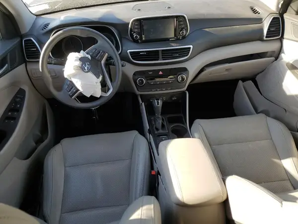 KM8J23A45MU290540 2021 HYUNDAI TUCSON - Image 8