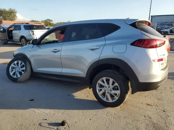 KM8J23A45MU327988 2021 HYUNDAI TUCSON - Image 2