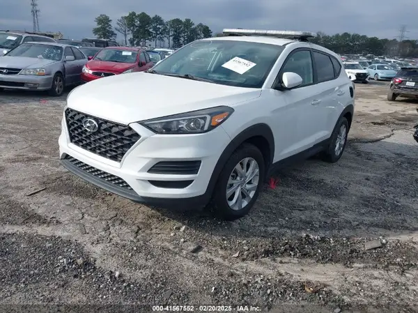 KM8J23A45MU338246 2021 HYUNDAI TUCSON - Image 2