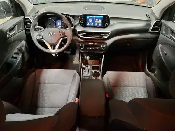 KM8J23A45MU404102 2021 HYUNDAI TUCSON - Image 8