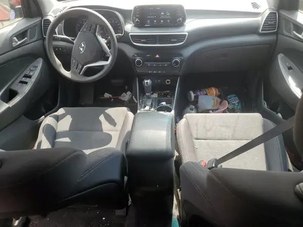 KM8J23A45MU404875 2021 HYUNDAI TUCSON - Image 8