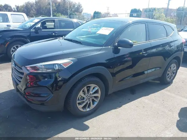KM8J23A46GU125424 2016 HYUNDAI TUCSON - Image 2