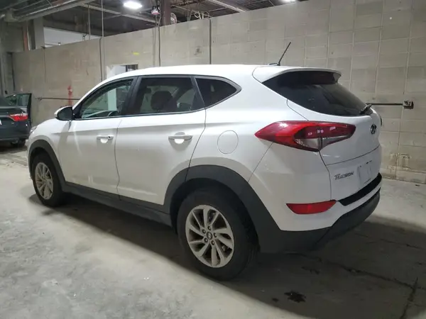 KM8J23A46GU194906 2016 HYUNDAI TUCSON - Image 2