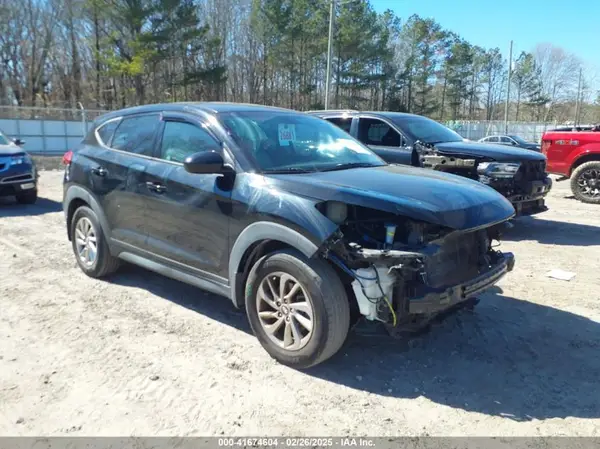 KM8J23A46GU196056 2016 HYUNDAI TUCSON - Image 1