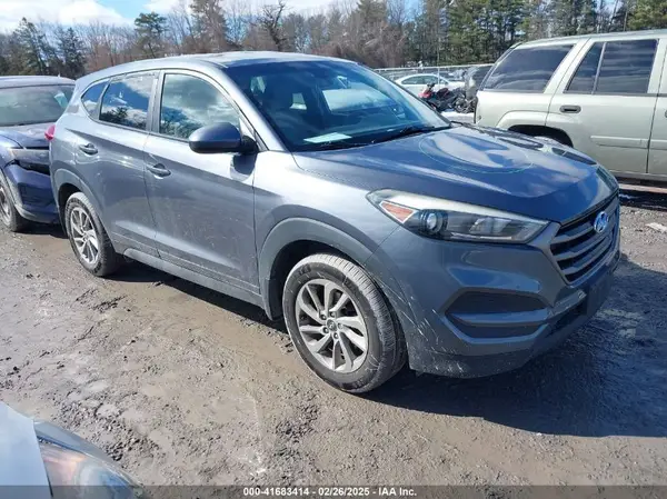 KM8J23A46GU206486 2016 HYUNDAI TUCSON - Image 1