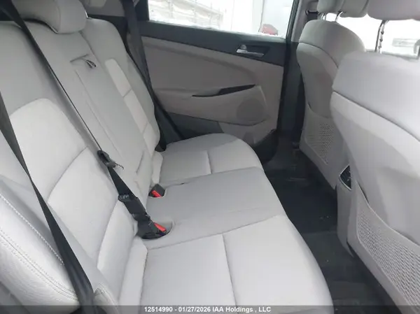 KM8J23A46HU278662 2017 HYUNDAI TUCSON - Image 8