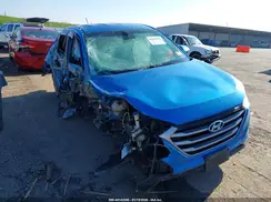 KM8J23A46HU313264 2017 HYUNDAI TUCSON