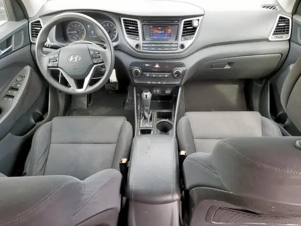 KM8J23A46HU328086 2017 HYUNDAI TUCSON - Image 8