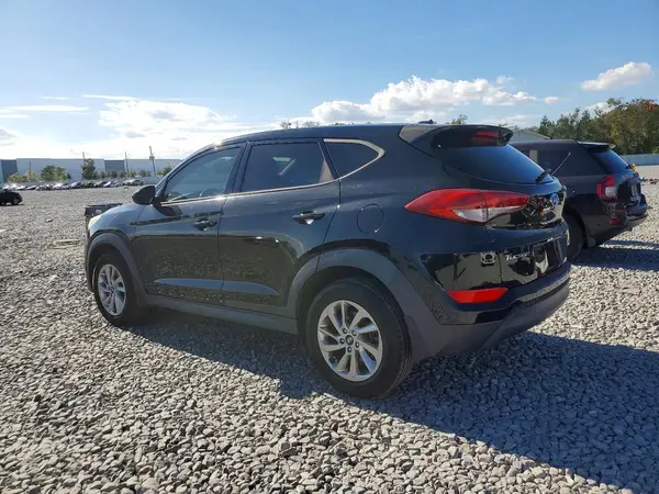 KM8J23A46HU330369 2017 HYUNDAI TUCSON - Image 2