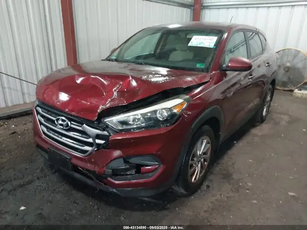 KM8J23A46HU341789 2017 HYUNDAI TUCSON - Image 2