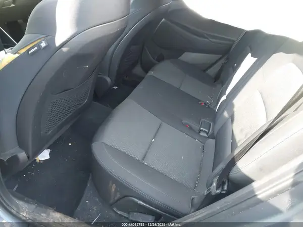 KM8J23A46HU417169 2017 HYUNDAI TUCSON - Image 8