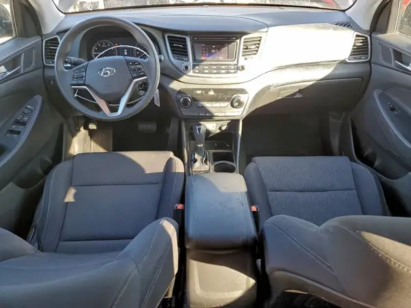 KM8J23A46HU488713 2017 HYUNDAI TUCSON - Image 8